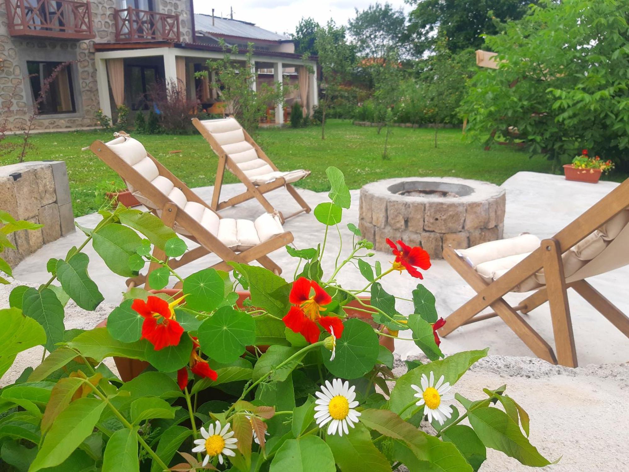 Old Tatev Guesthouse מראה חיצוני תמונה